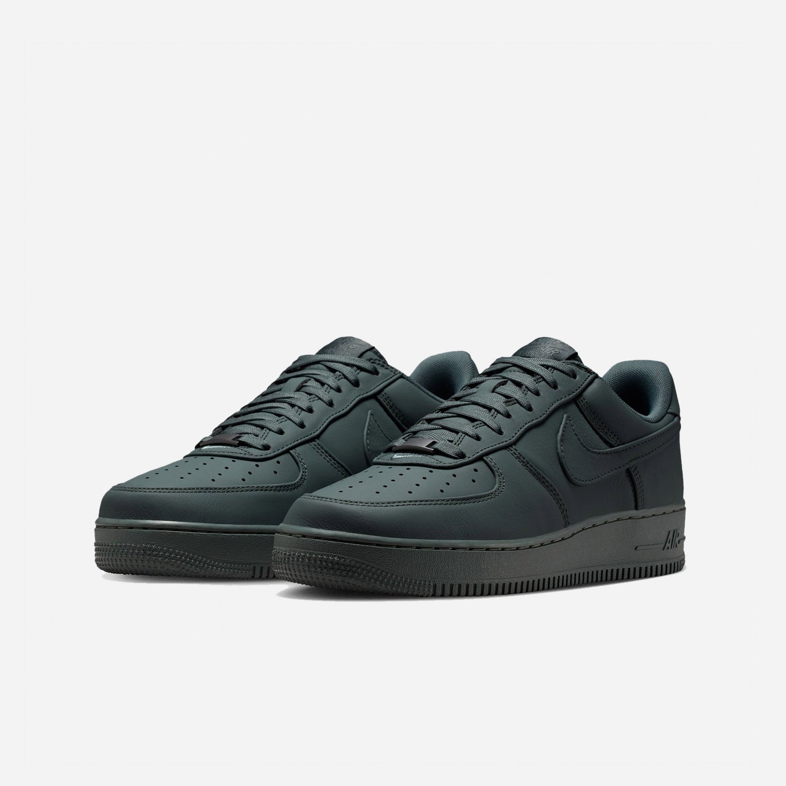 Air Force 1 Low Retro Premium Bomber Grey IM3078 002