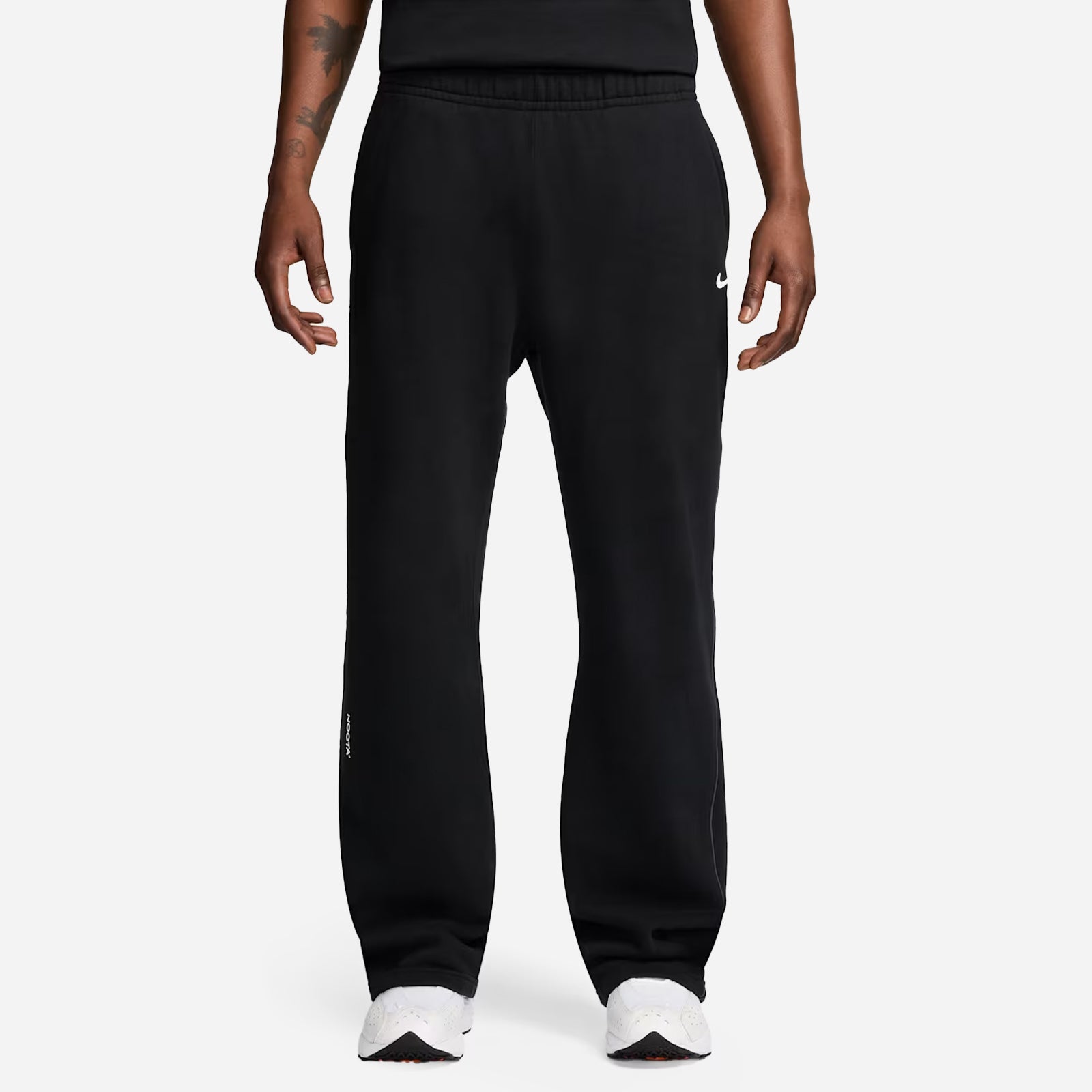 Nike NOCTA Fleece Cs Pant Open-Hem FZ4675-010 | 4Elementos