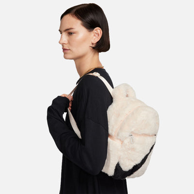 Sportswear Futura 365 Mini Backpack 6 l FB3049 838