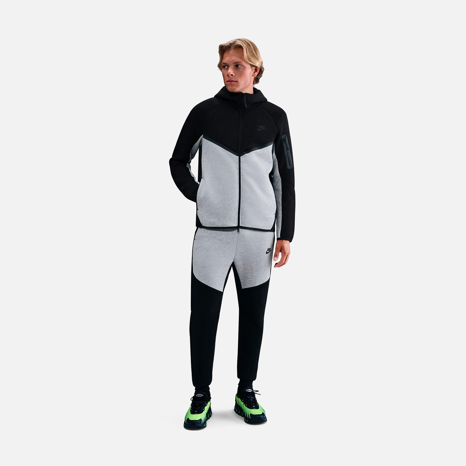 Tech Windrunner Full Zip Hoodie HV0949 011