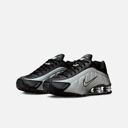 Shox R4 HQ1988 007